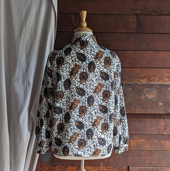 80s Vintage Plus Size Swirling Crest Blouse