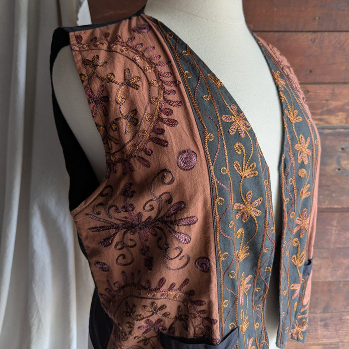 80s/90s Vintage Rust Open-Front Embroidered Vest