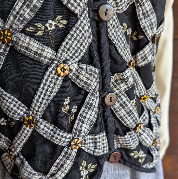 90s Vintage Black Embroidered Lattice Vest
