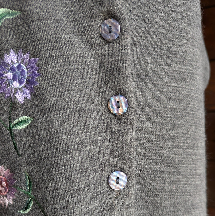 90s Vintage Grey Embroidered Acrylic Vest