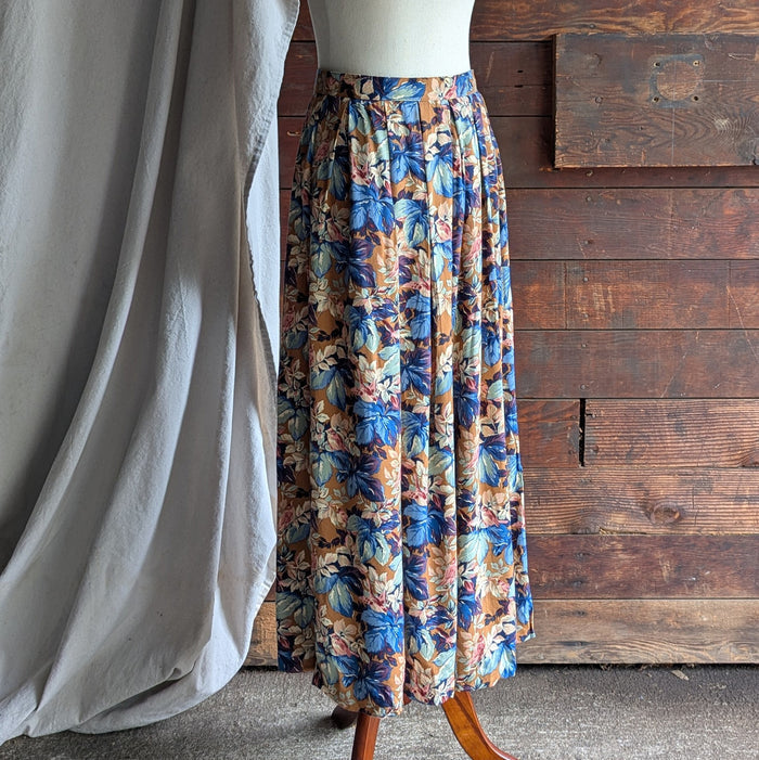 90s Vintage Leaf & Bird Print Skirt