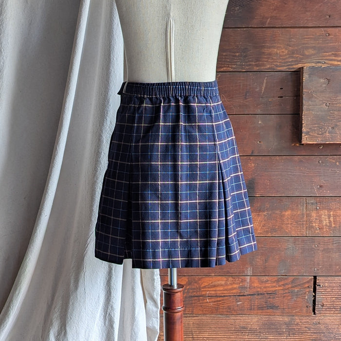 90s Vintage Navy Plaid Mini Skirt