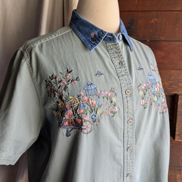 90s Vintage Plus Size Embroidered Shirt