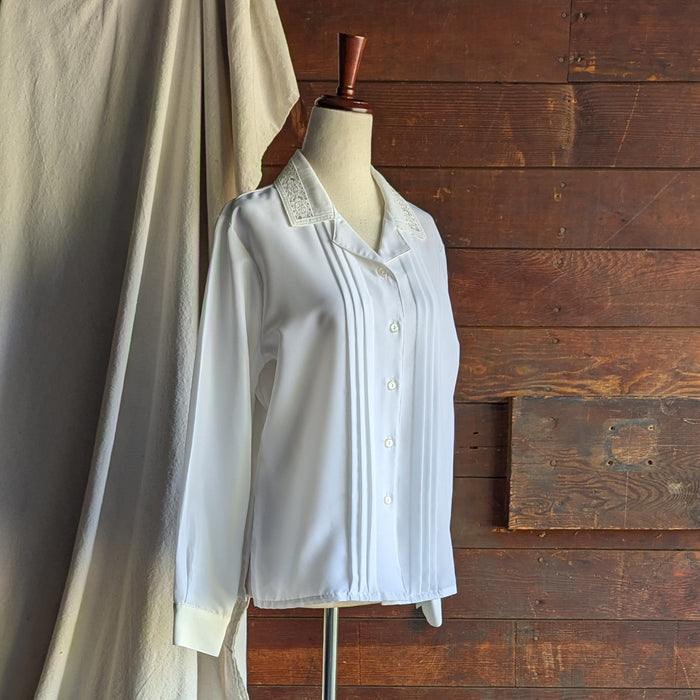 90s Vintage White Long Sleeve Boxy Blouse