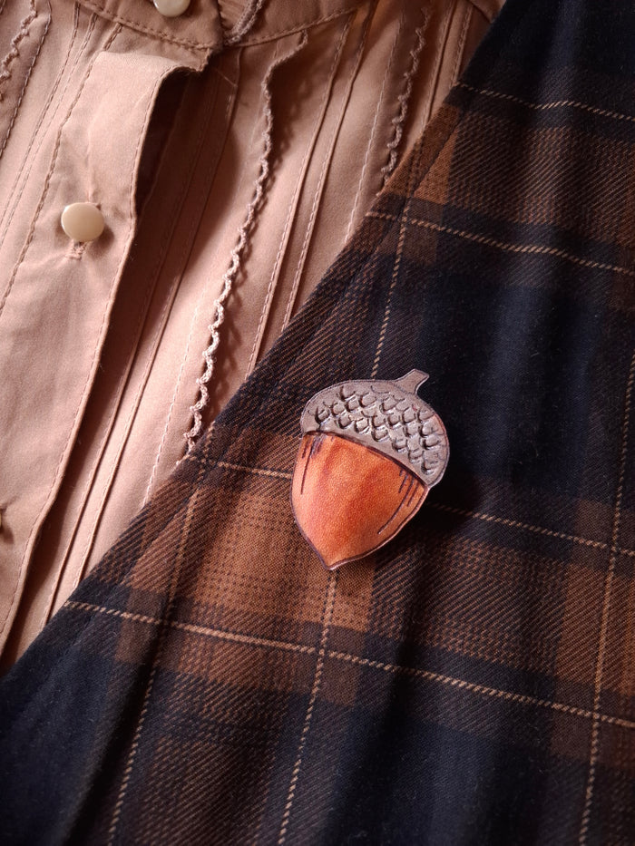 Acorn Leather Brooch