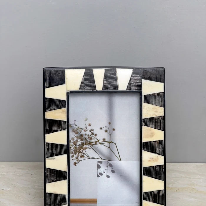Black Horn & Bone Photo Frame 4x6
