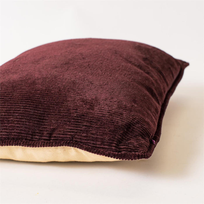 Canada Flying Goose Throw Pillow