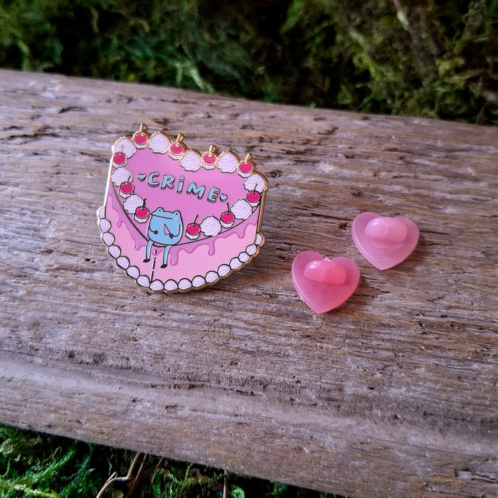 "Crime" Cake Frog Enamel Pig