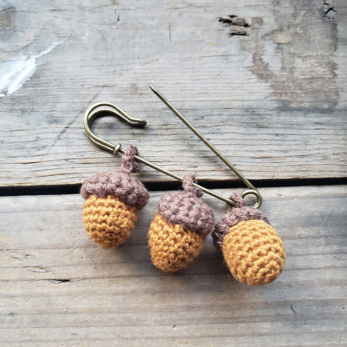 Crochet Acorns Pin