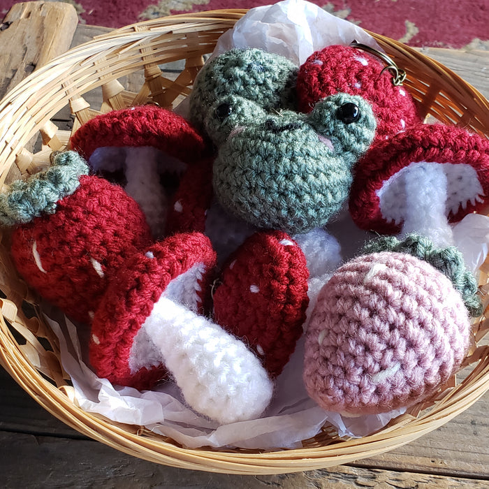 Crochet Frog Plush Keychain
