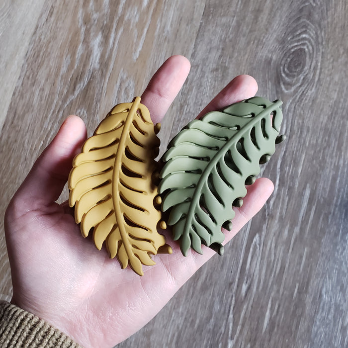 Fern Leaf Claw Hair Clip