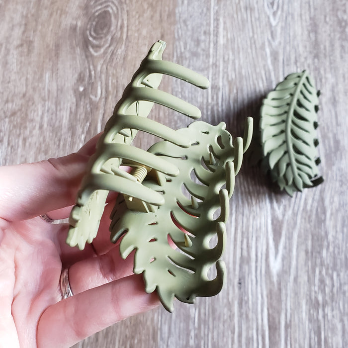 Fern Leaf Claw Hair Clip