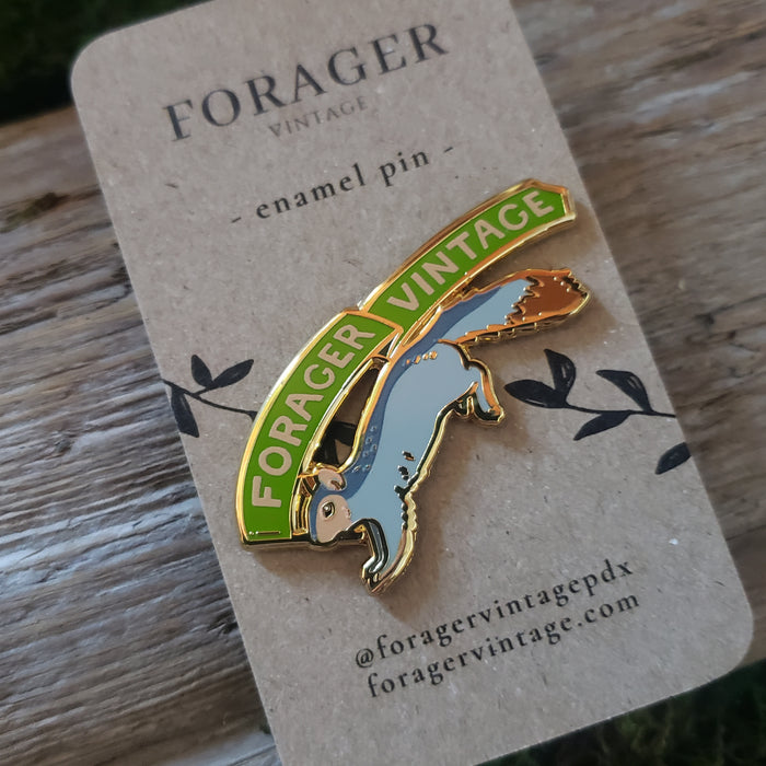"Forager Vintage" Squirrel Enamel Pin