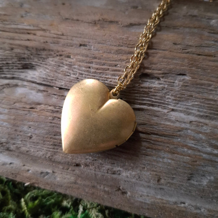 Heart-shaped Vintage Locket