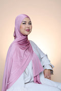 Hijab Premium Satin  Mae Amaranth pink