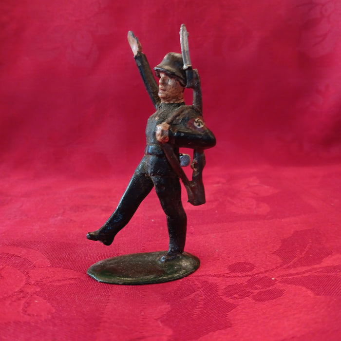 Lead WWII Natzi German Marching Soldier with Bayonet-Jantiques LLC.