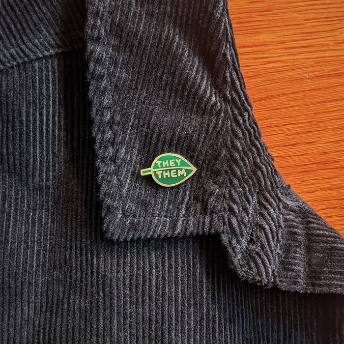 Leaf He/She/They Pronoun Pins