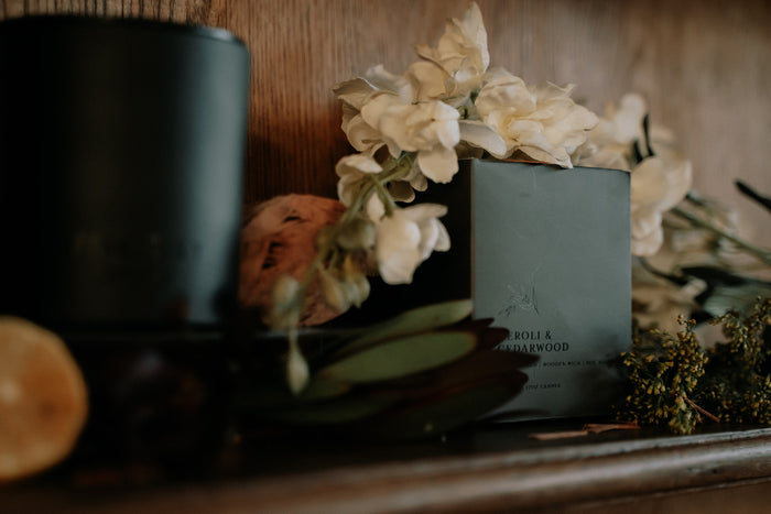 Neroli & Cedarwood Gold Lid Candle & Boutique Box