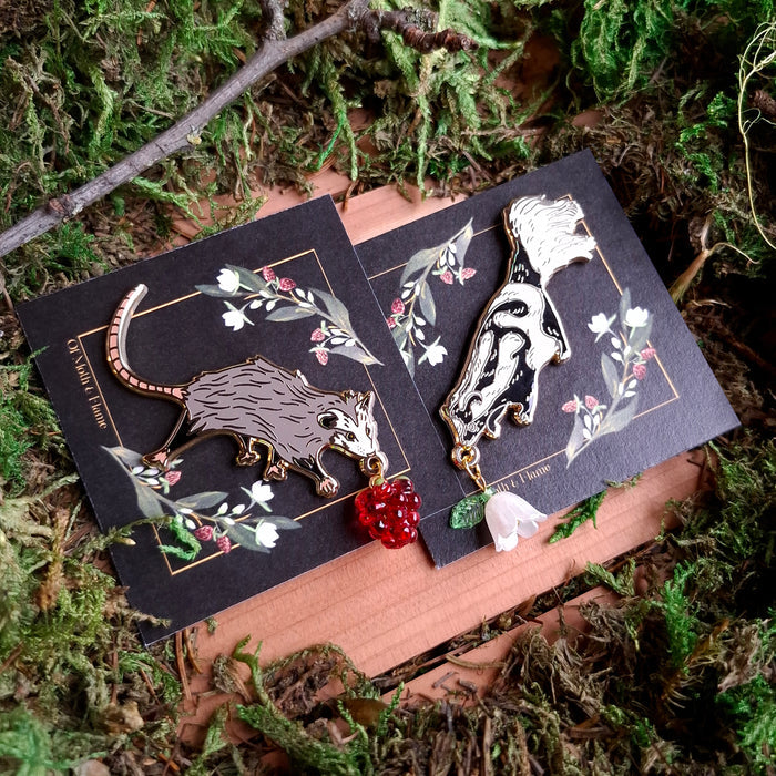 Opossum & Berry Enamel Pin