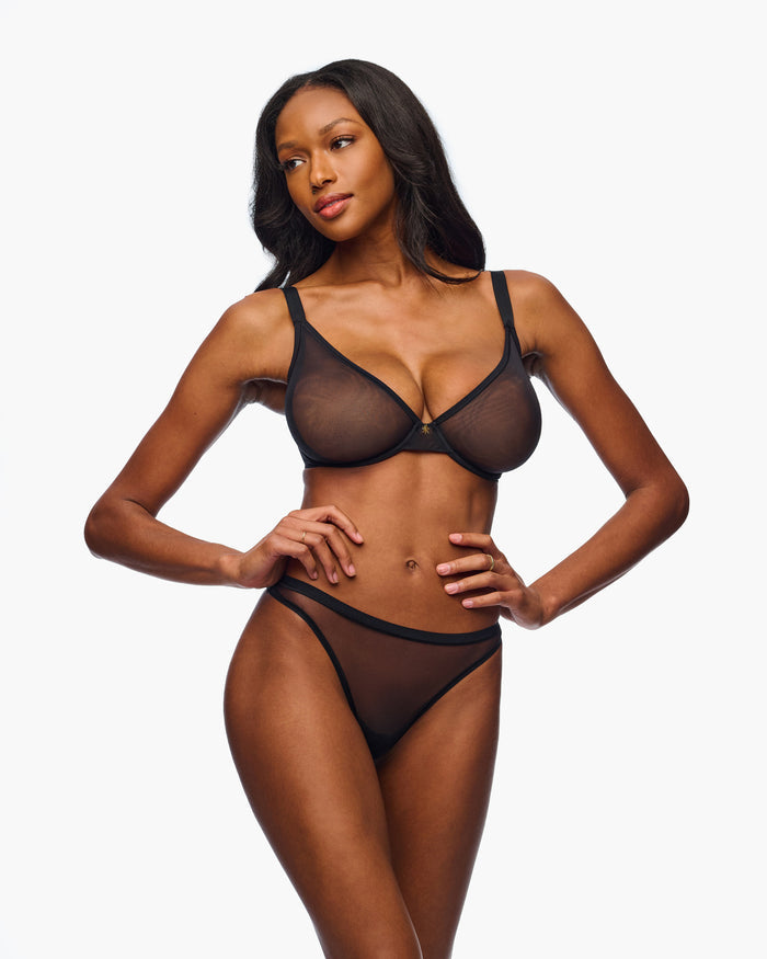Black Bra - Soire Iconic Plunge Bra