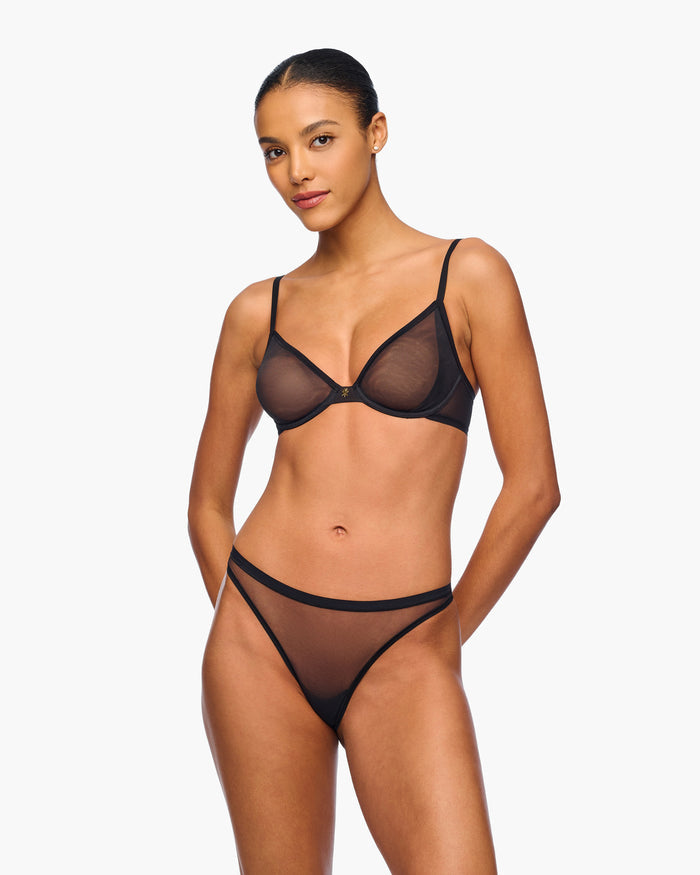 Black Bra - Soire Iconic Plunge Bra