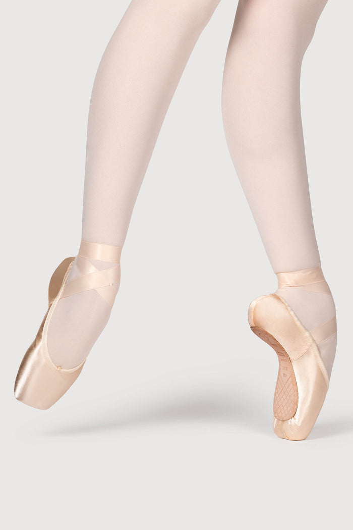 S0160 - Bloch European Balance Pointe Shoe