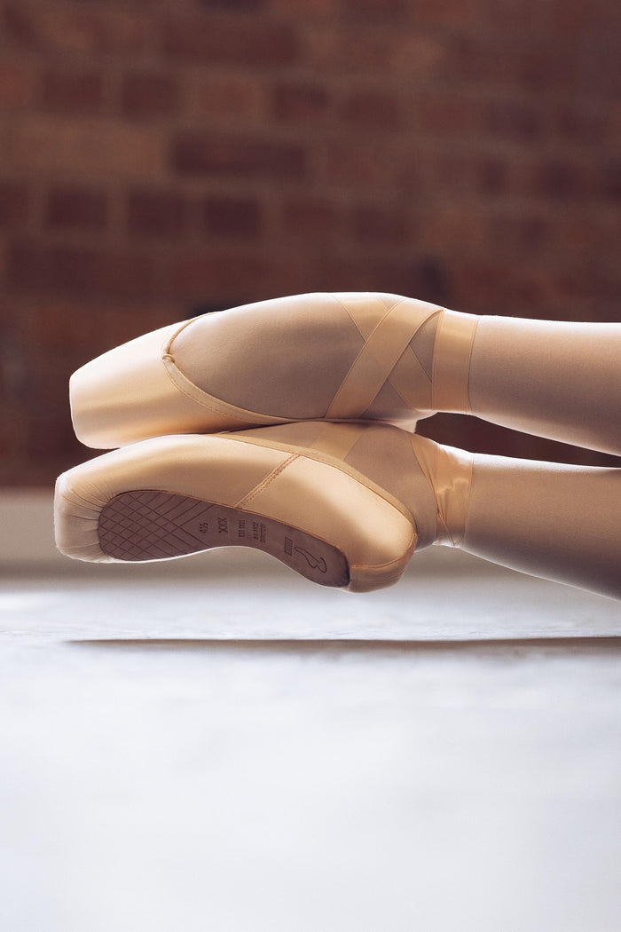 S0160 - Bloch European Balance Pointe Shoe