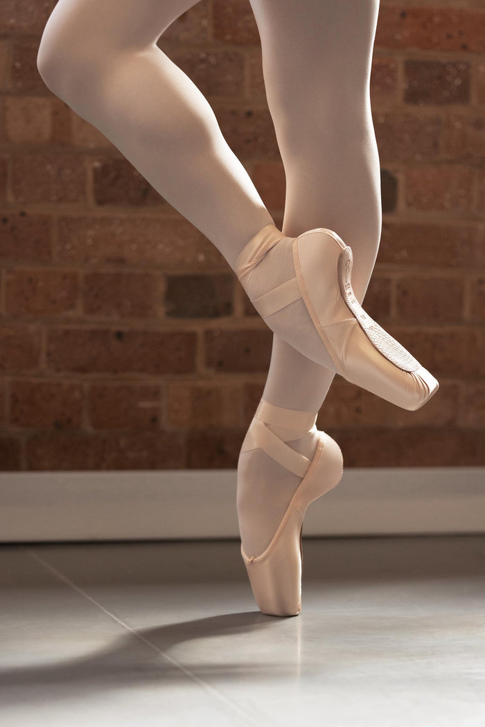 S0161 - Bloch Grace Pointe Shoe