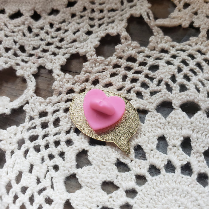 Speech Bubble He/She/They Pronoun Pins