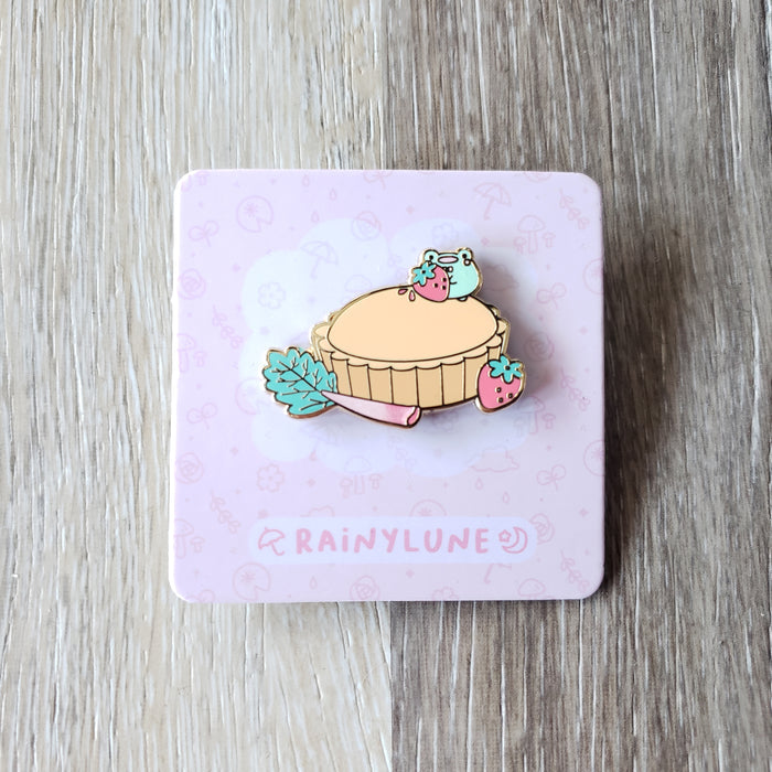 Strawberry Rhubarb Pie Frog Enamel Pin