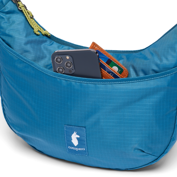 Trozo 8L Shoulder Bag