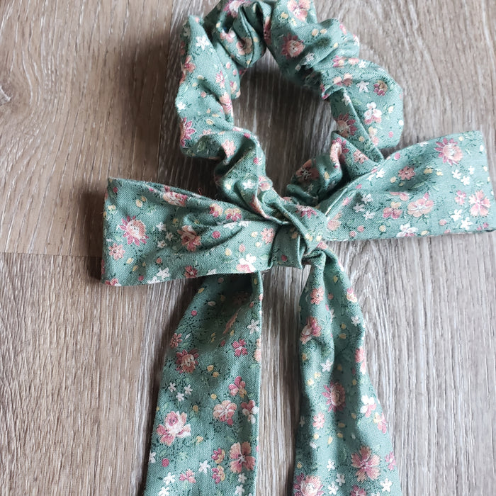 Upcycled Long Ribbon Scrunchie (Light Green Floral Print)