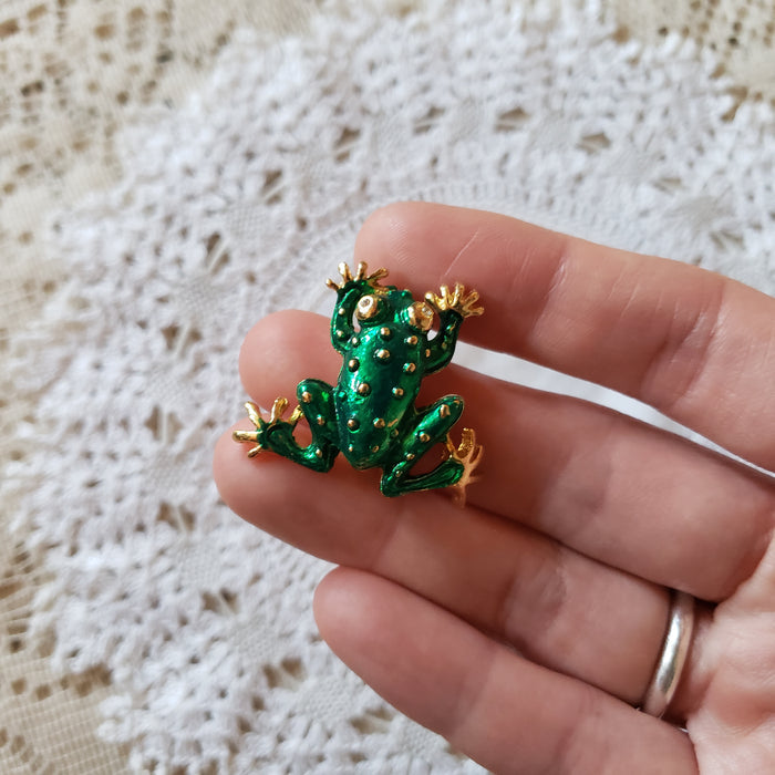 Vintage Gold-toned Frog Brooch