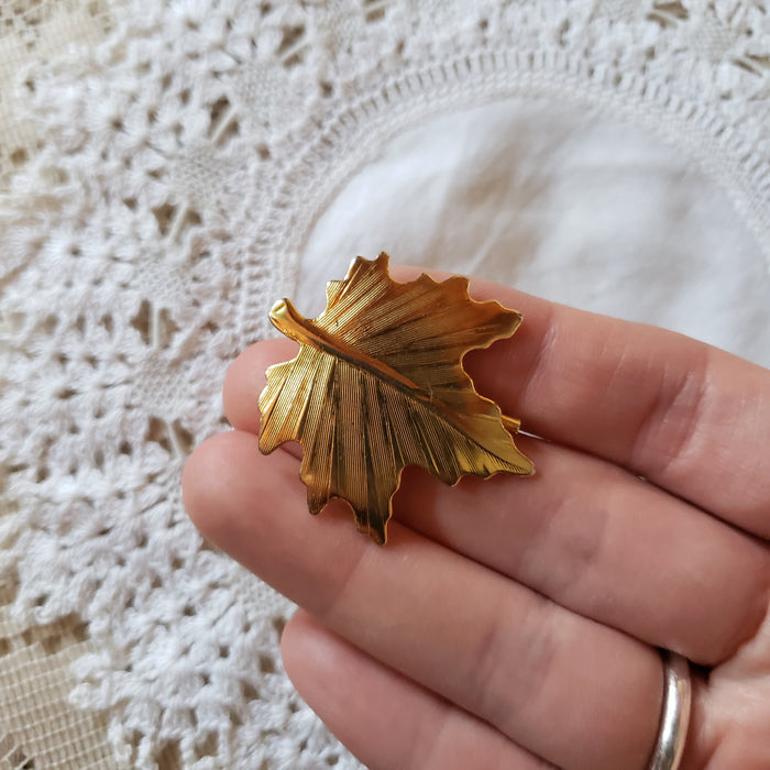 Vintage Gold-toned Maple Leaf Brooch
