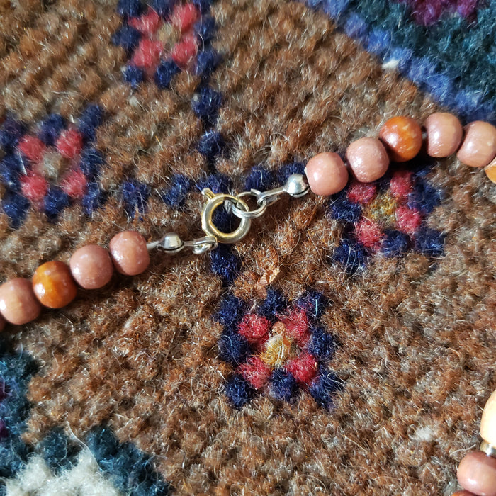 Vintage Short Wooden Bead Necklace